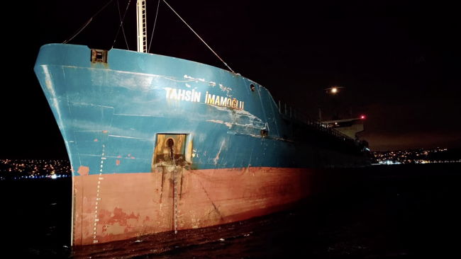 Yeniköy açıklarında 2 kuru yük gemisi çarpıştı